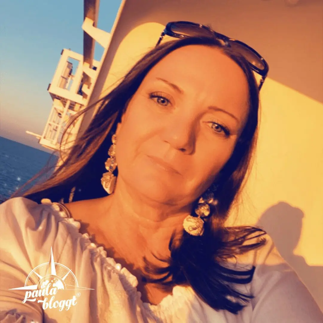 Paula iim Sonnenuntergang